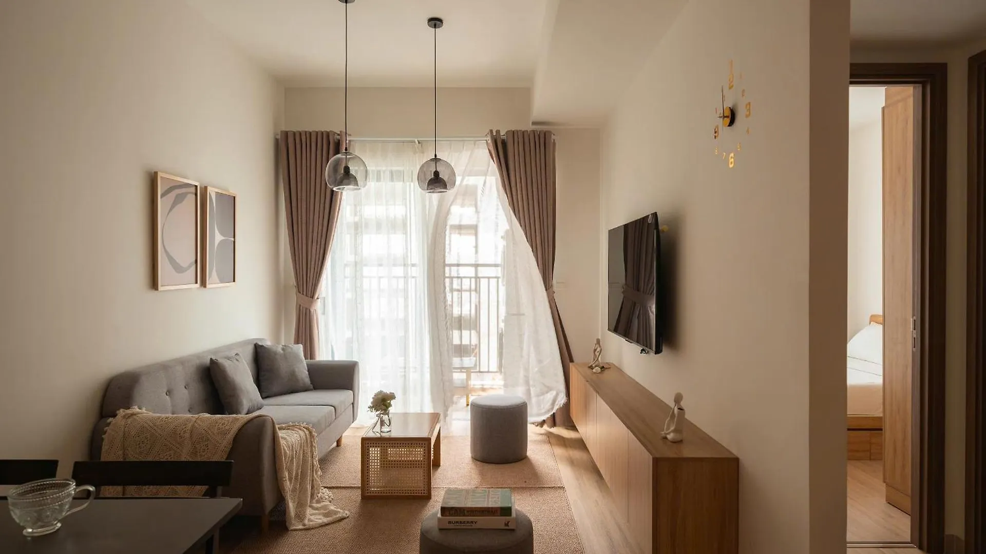 Otis Apartment - Soho Residence District 1 - Near Bui Vien Ho-Chi-Minh-Stadt Vietnam