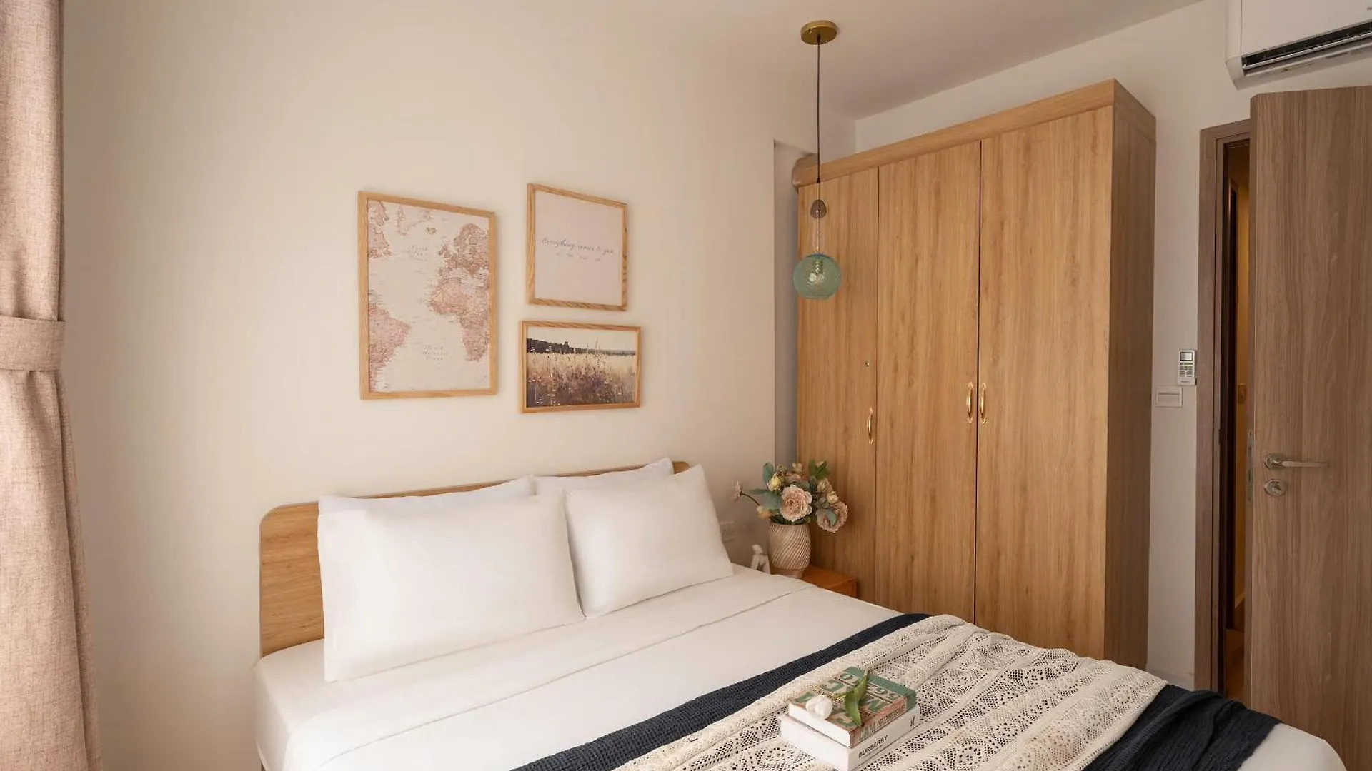Otis Apartment - Soho Residence District 1 - Near Bui Vien Ho-Chi-Minh-Stadt