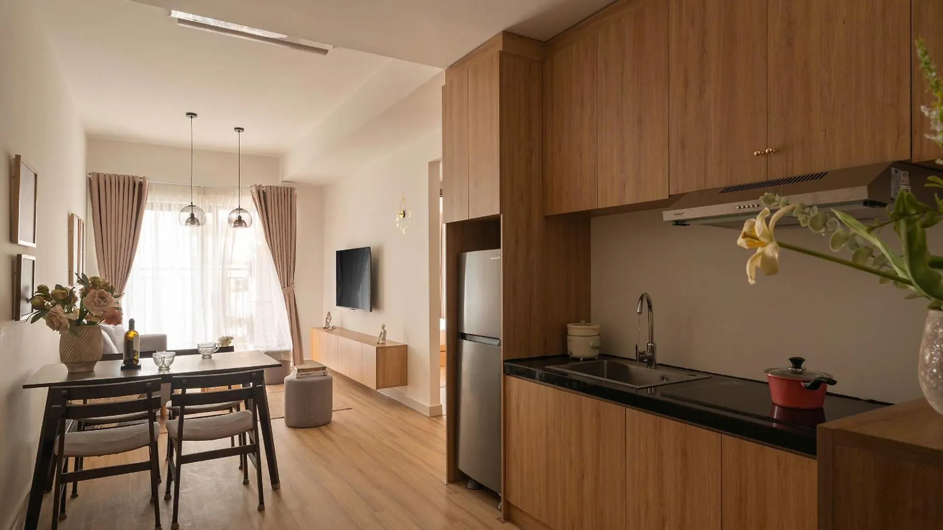 Otis Apartment - Soho Residence District 1 - Near Bui Vien Ho-Chi-Minh-Stadt